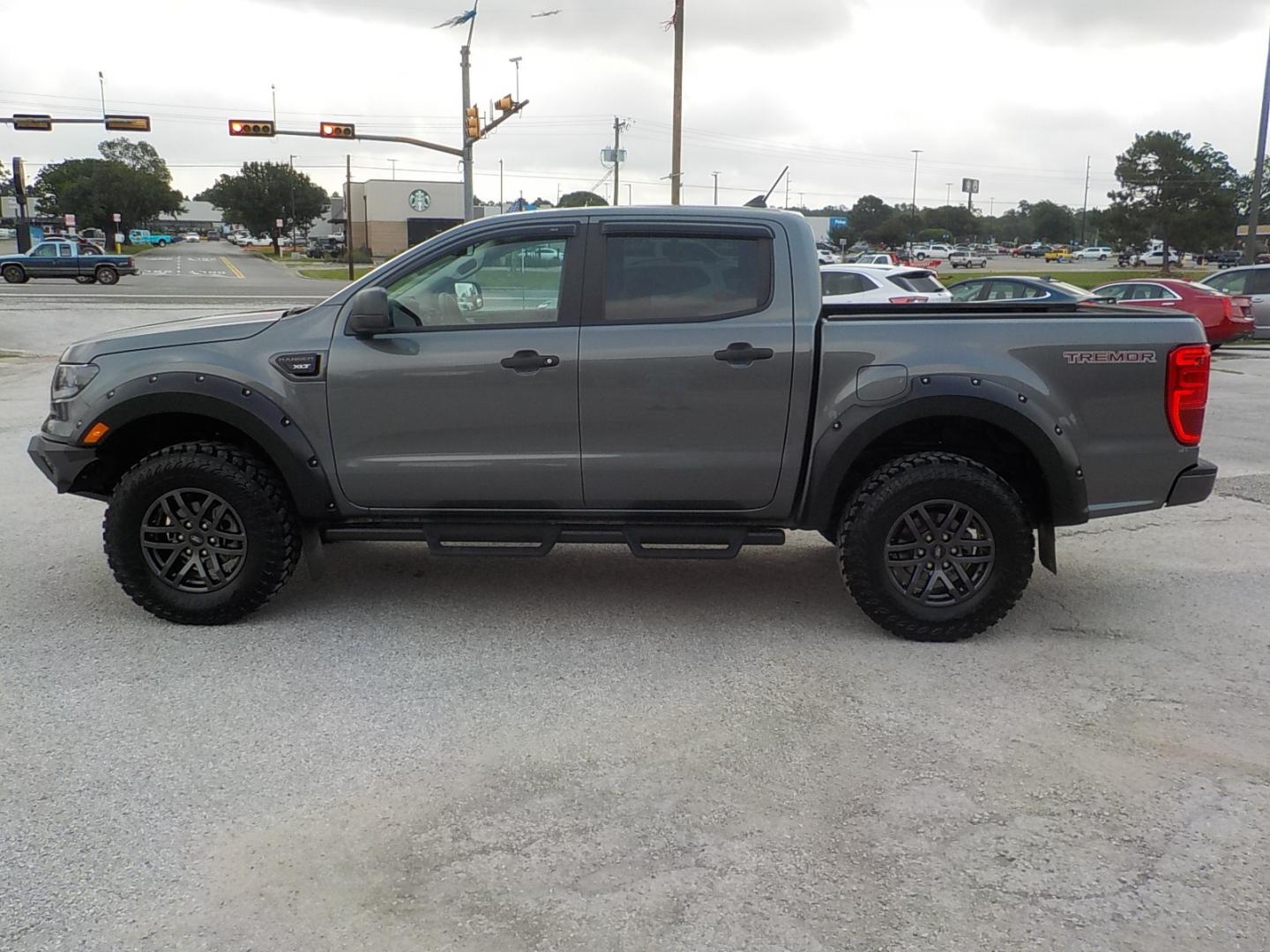 2022 Gray /Black Ford Ranger (1FTER4FH9NL) with an V6 engine, Automatic transmission, located at 1617 W Church Street, Livingston, TX, 77351, (936) 327-3600, 30.710995, -94.951157 - ONE OWNER!! LOCALLY OWNED!! TREMOR PKG! Too many adds to list! Come check this one out for yourself!!! - Photo#4